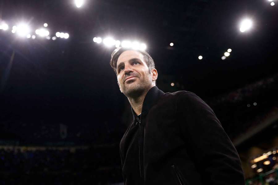 Stane sa Fàbregas novým trénerom Chelsea?