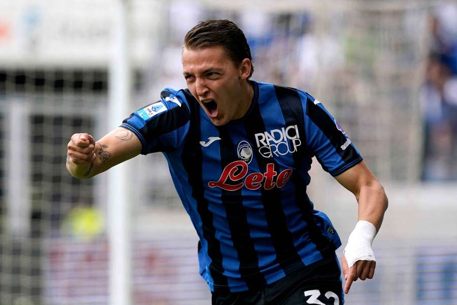 Mateo Retegui 