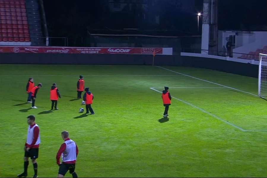 O cenário no Estádio Municipal 25 de abril