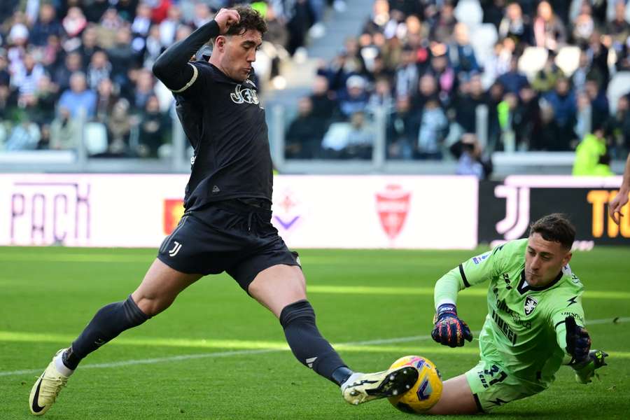 Vlahovic non Gol ed emozioni tra Juventus e Frosinone,