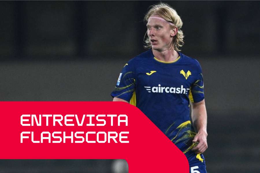 Andrias Edmundsson em ação com a camisola do Verona Andrias Edmundsson em ação com a camisola do Verona