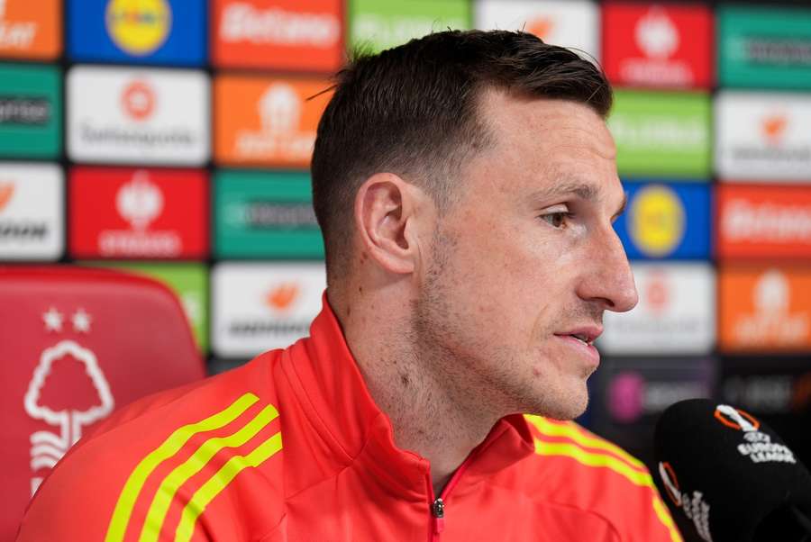 Chris Wood em conferência de imprensa Chris Wood em conferência de imprensa