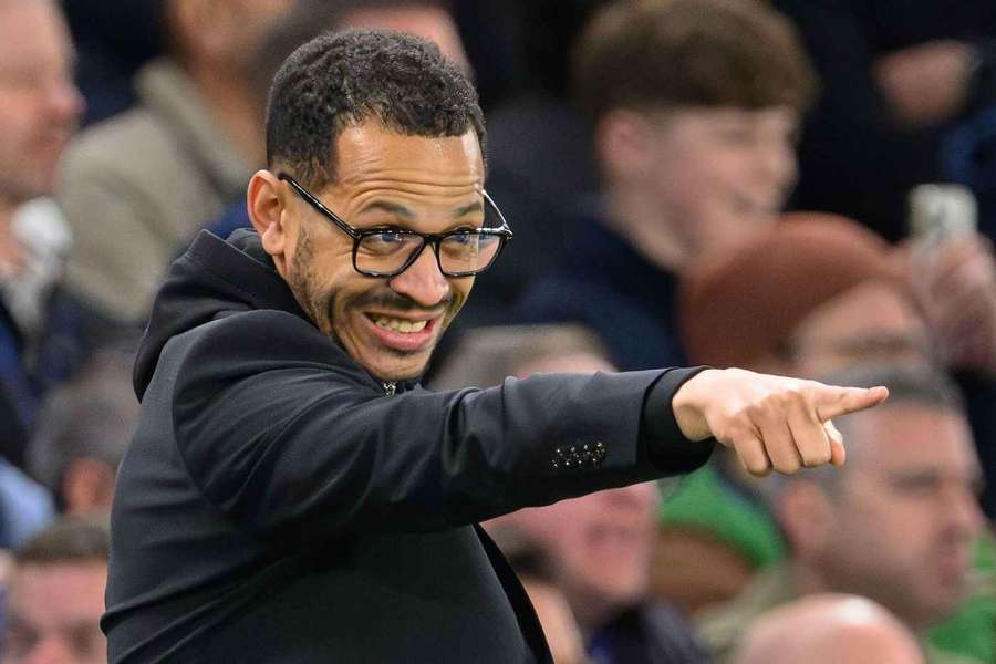 Chelsea manager Liam Rosenior is under pressure after one win in six games