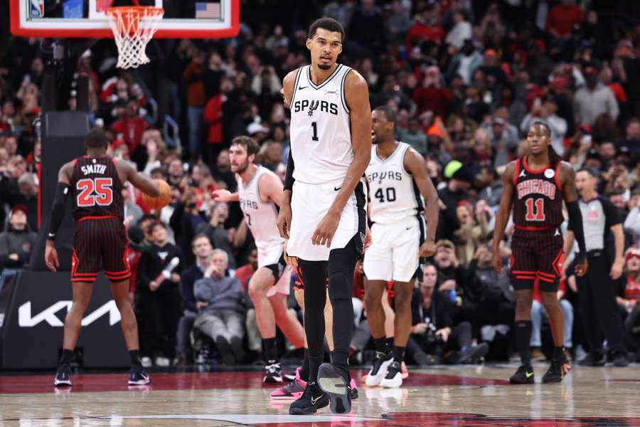 Wembanyama, decisivo contra los Bulls