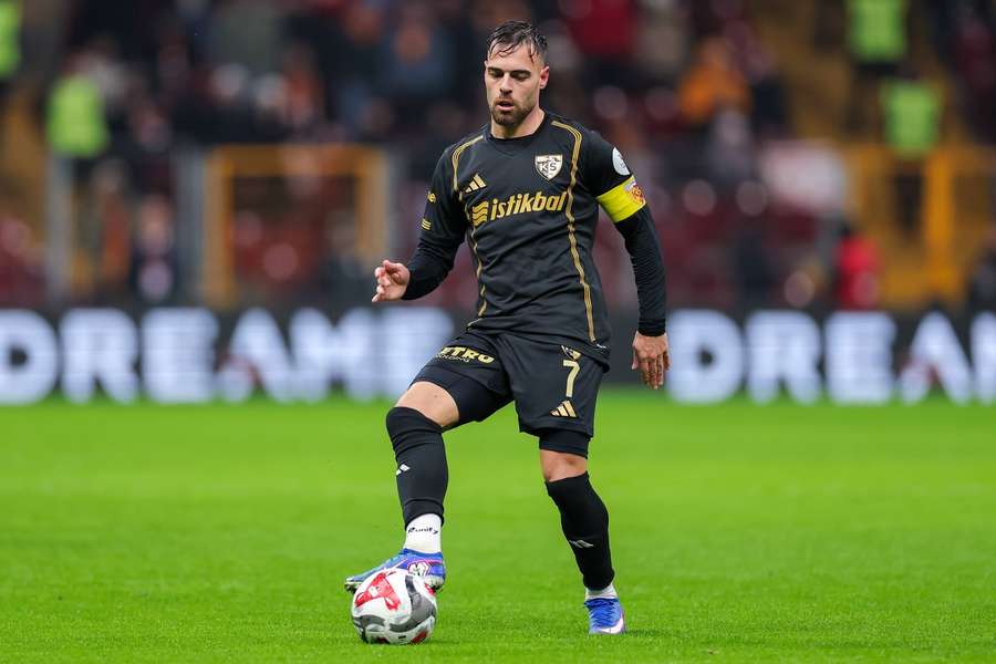 Miguel Cardoso, extremo português do Kayserispor