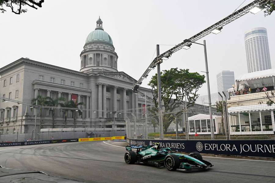 Sensaciones alentadoras para Alonso en los Libres 1 de Singapur