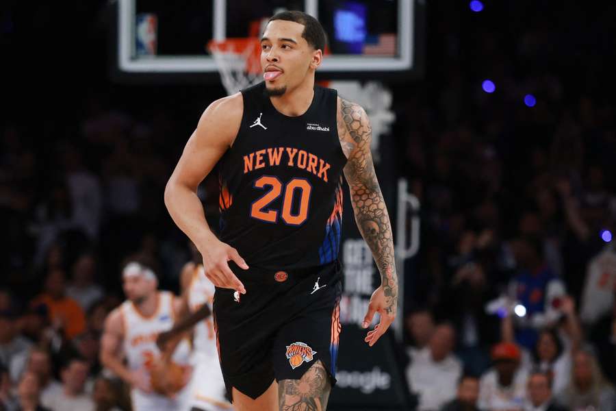 Knicks z Sochanem są w Finałach Konferencji. Wembanyama wyrzucony z parkietu