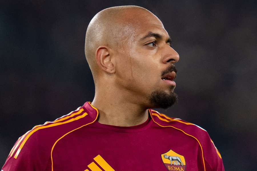 Donyell Malen during AS Roma's Serie A game against Cagliari