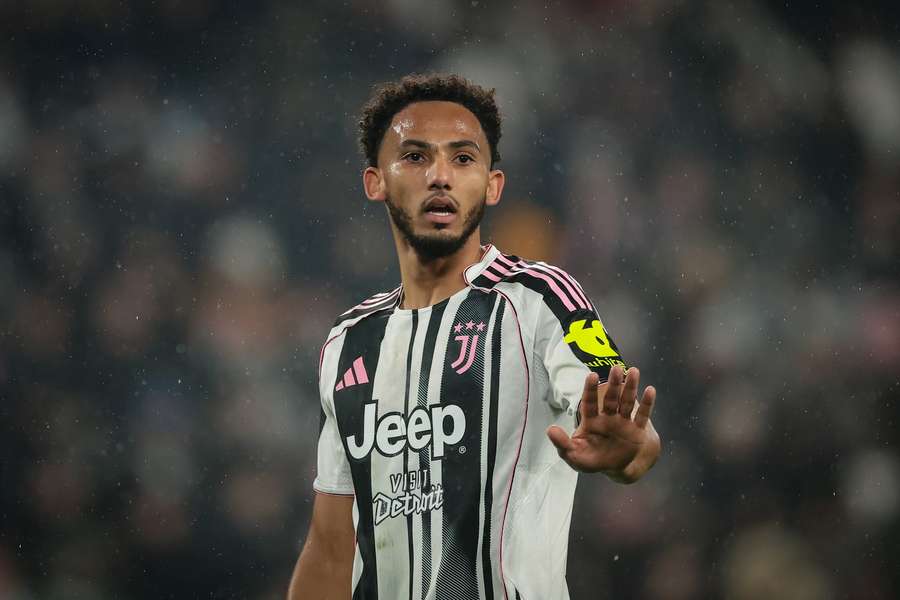 Lloyd Kelly con la maglia della Juventus