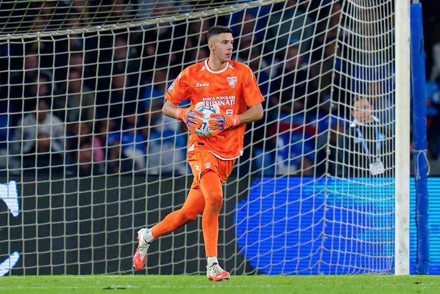 Lorenzo Palmisani je oporou Frosinone.