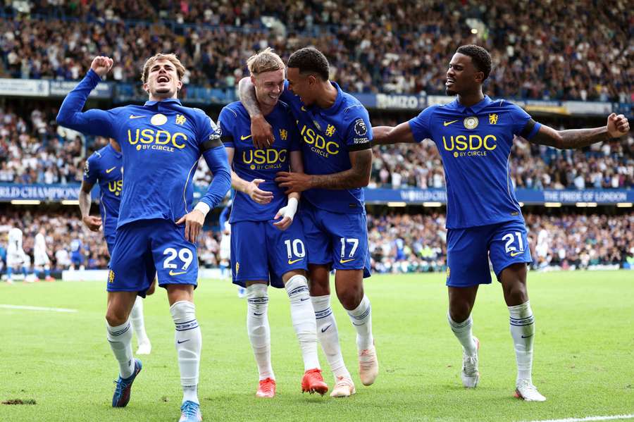 Chelsea přidala tři body do tabulky. Chelsea přidala tři body do tabulky.