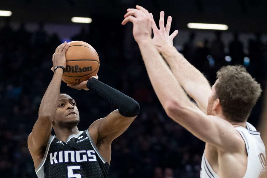 NBA roundup: Royce O'Neale, Nets tip Blazers at buzzer