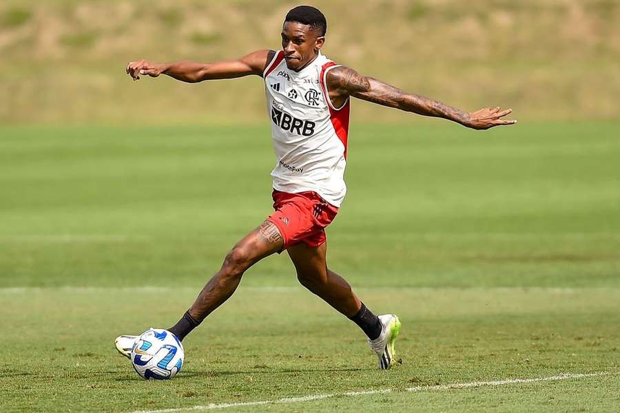 André Luiz ao serviço do Flamengo