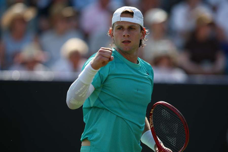 Pierwsze w karierze trofeum Zizou Bergsa. Belg triumfuje na kortach w Eastbourne