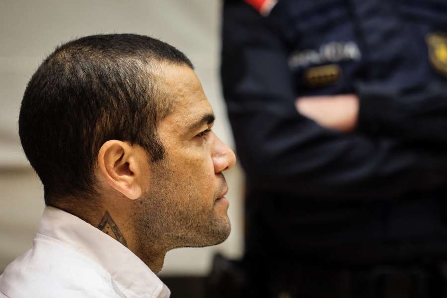A primeira imagem de Alves após a sua prisão, em janeiro de 2023.