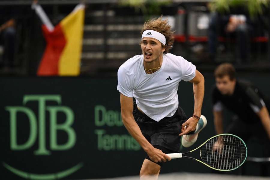 Alexander Zverev führt die deutschen Tennisprofis im Kampf um den Einzug in die Gruppenphase des Davis Cups 2024 in Ungarn an.