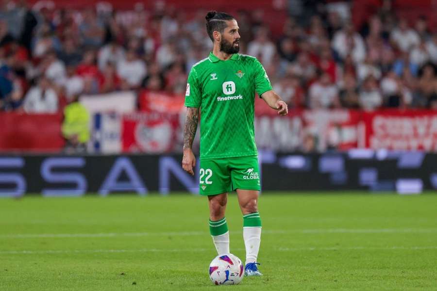 Real Betis midfielder Isco: I apologise to all Real Madrid fans 