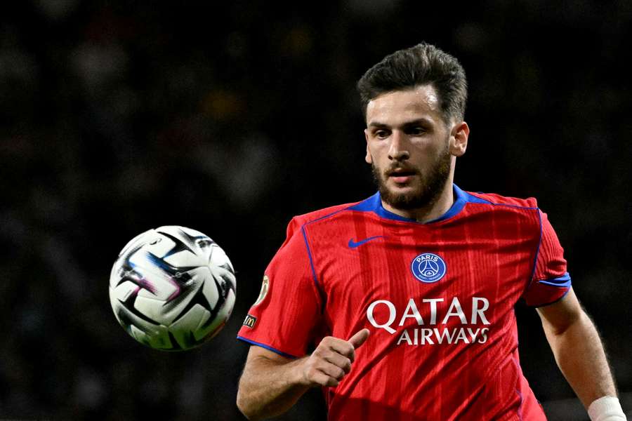 El PSG quiere asentarse en el liderato