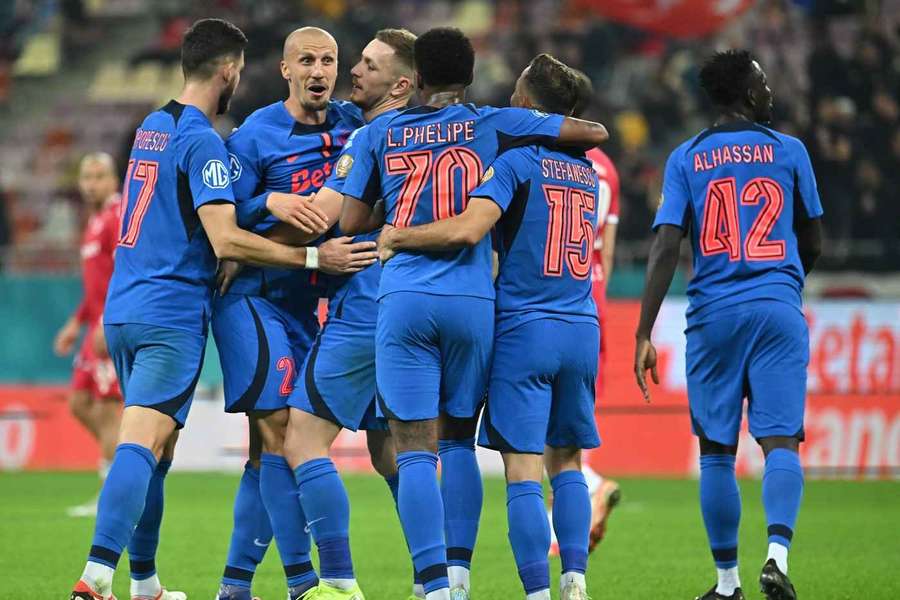 FCSB, pe locul 5 în Superliga României
