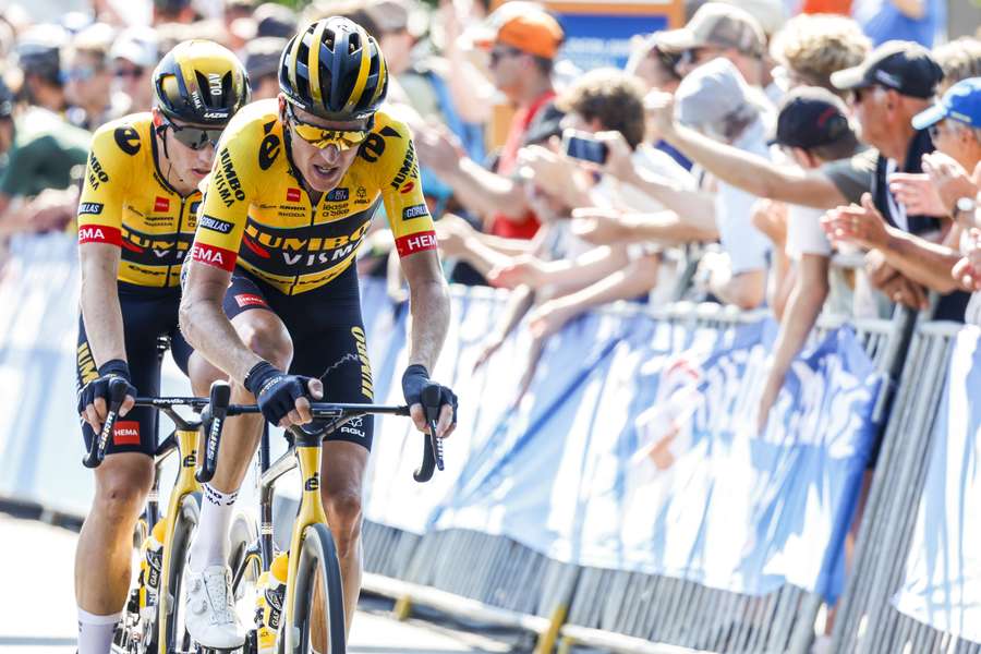 Robert Gesink tijdens het NK wielrennen