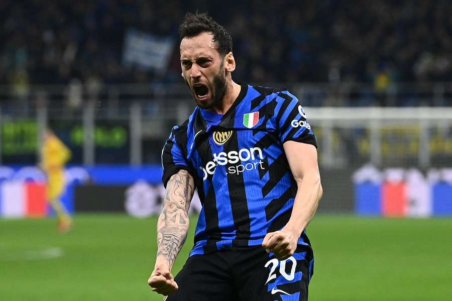 Çalhanoğlu apontou o golo do empate