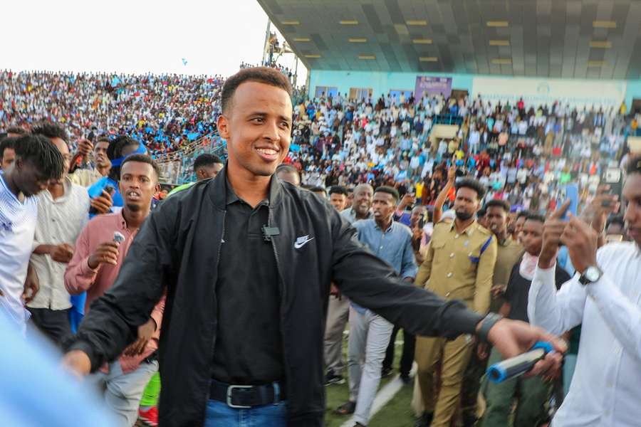 Omar Artan, árbitro somalí de 34 años Omar Artan, árbitro somalí de 34 años