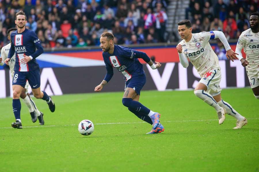 Neymar nu este împotriva unei plecări de la campioana Franței