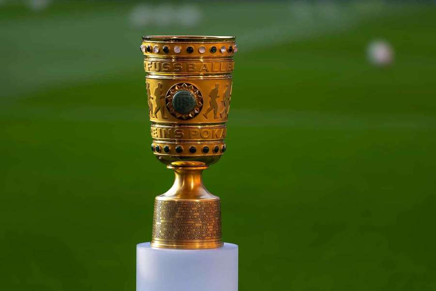 Der begehrte DFB-Pokal Der begehrte DFB-Pokal