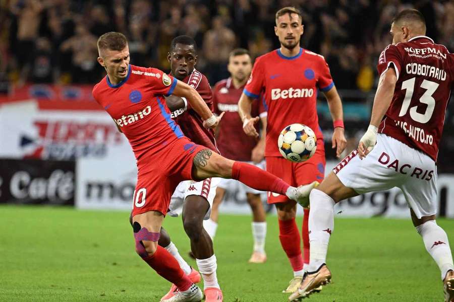FCSB și Rapid se vor întâlni în decembrie în returul sezonului regulat al Superligii