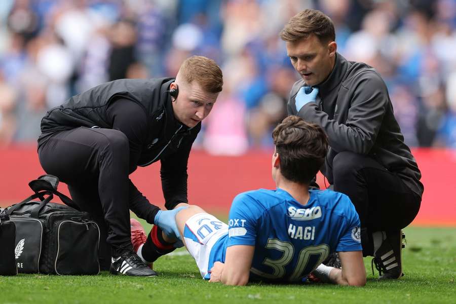 Ianis Hagi accidentat la meciul cu Celtic