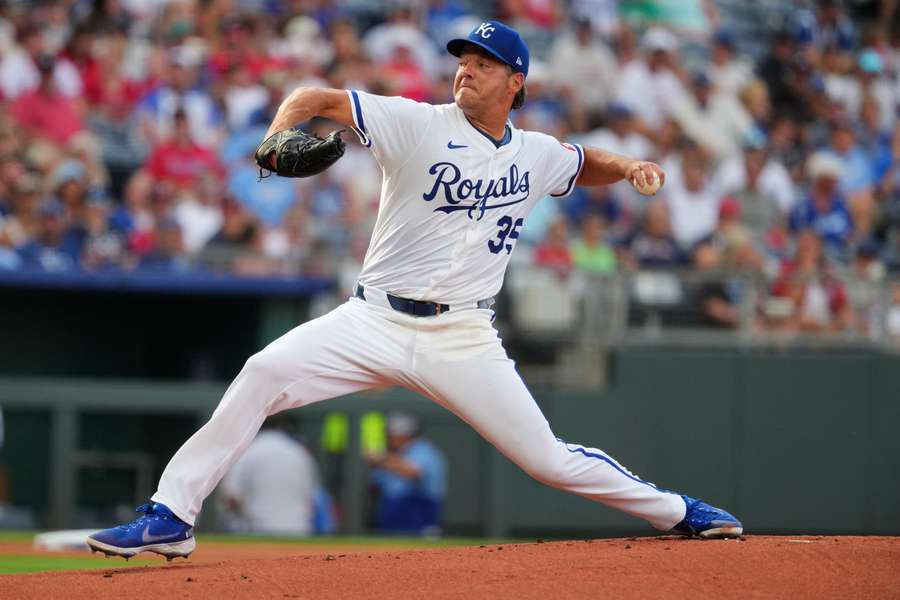 Kansas City Royals' Rich Hill throws a pitch against the Atlanta Braves (2025)