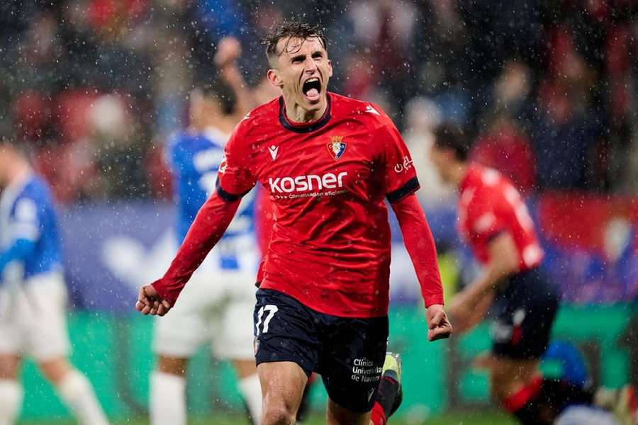 Osasuna striker Budimir opens door to Real Madrid move