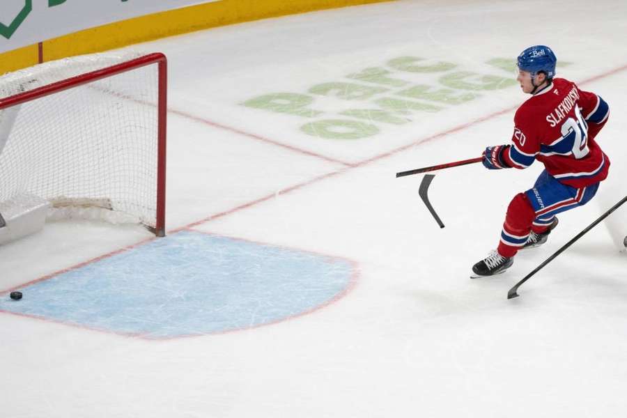 Slafkovský dal gól napriek tomu, že nevystrelil.