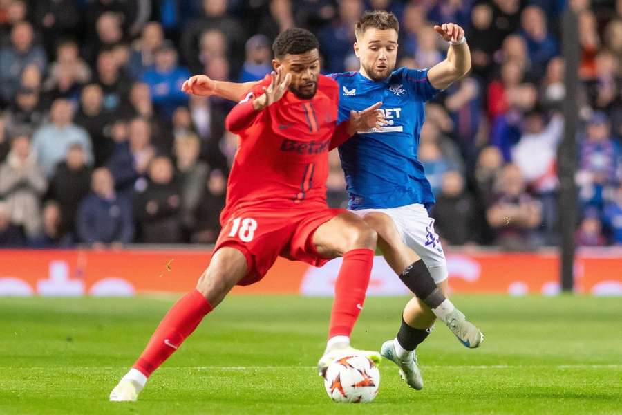 Malcom Edjouma în meciul cu Rangers