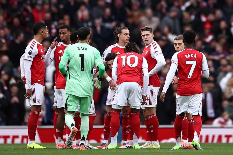 Arsenal players prepare for kick-off ahead of Crystal Palace on Sunday Arsenal players prepare for kick-off ahead of Crystal Palace on Sunday