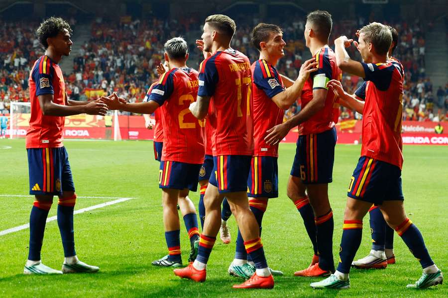 Fresneda estreou-se na seleção principal espanhola Fresneda estreou-se na seleção principal espanhola