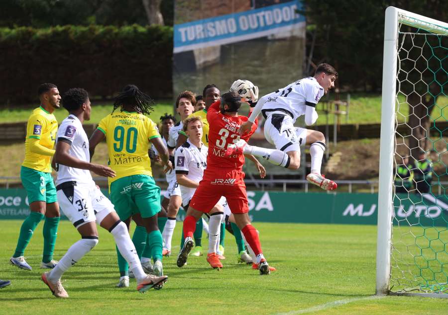 Vitória SC B venceu em Mafra