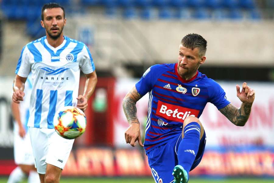 Piotr Parzyszek in actie voor Piast Gliwice