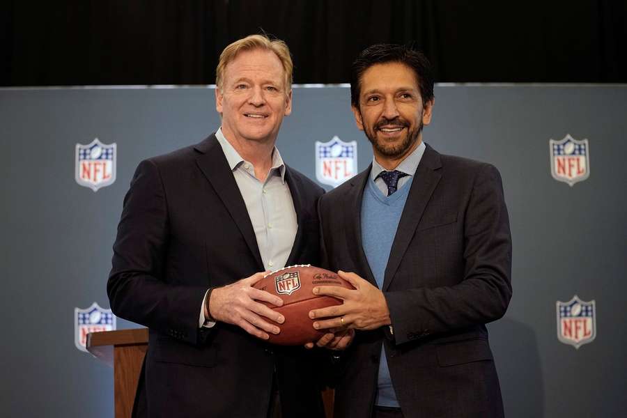 Roger Goodell e Ricardo Nunes selaram a sua cooperação.