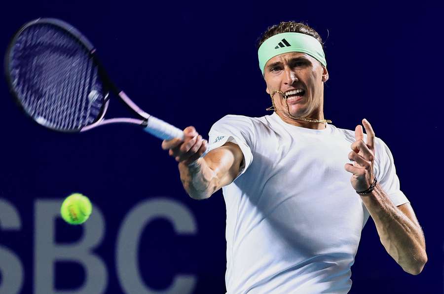 Alexander Zverev in actie tegen Daniel Altmaier in Acapulco