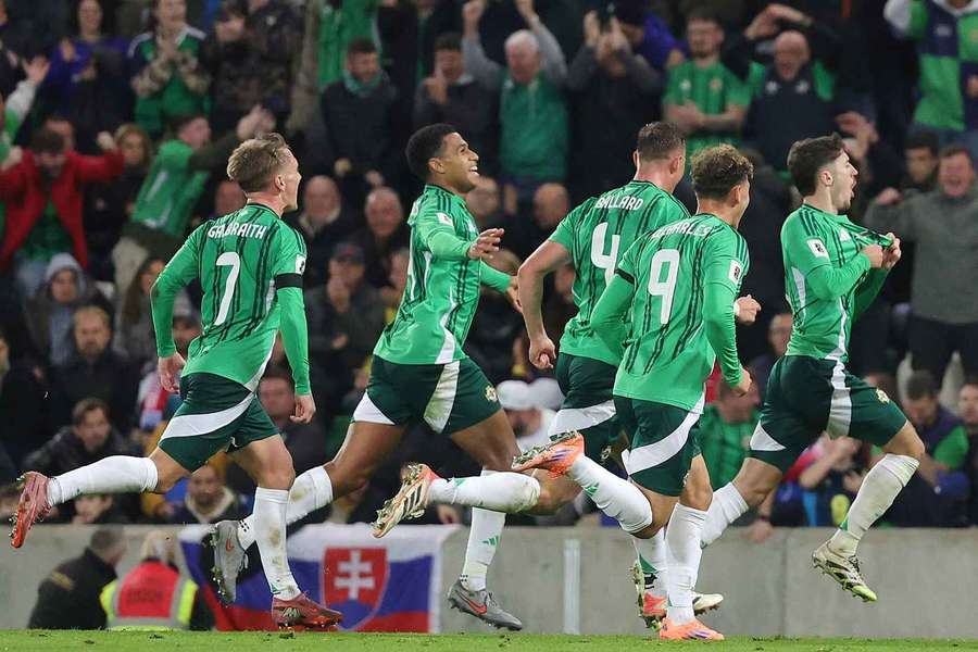 Nordirland hat gegen die Slowakei mit 2:0 gewonnen