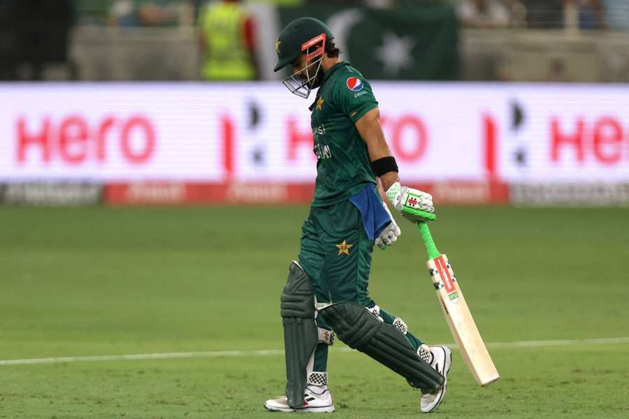 Mohammad Rizwan soldiered on for Pakistan with 'magic' cramp fix ...