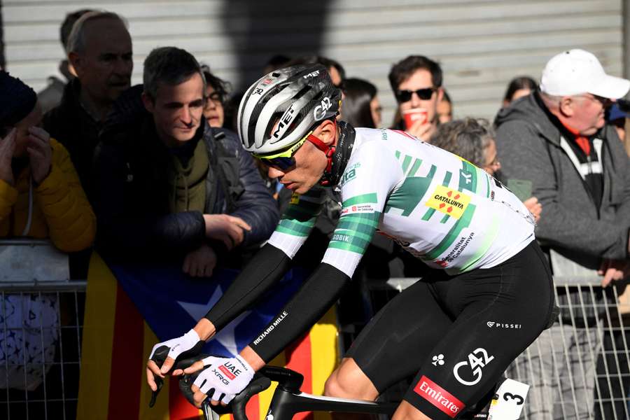 Juan Ayuso, a su llegada a meta
