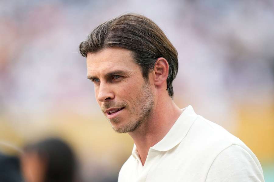 Gareth Bale confirms he has submitted an offer for Cardiff City that is "more than fair"