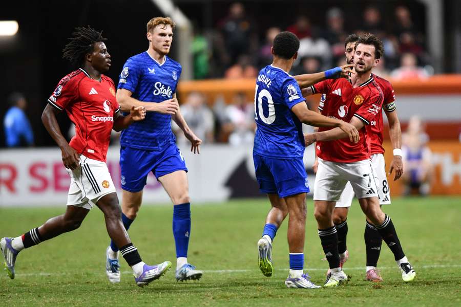 Man Utd and Everton's players clash in Atlanta