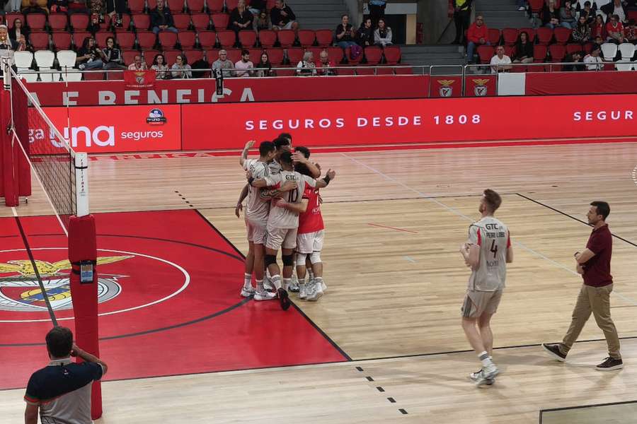 Benfica venceu antes do dérbi com o Sporting