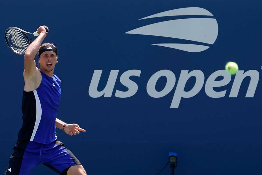 Zverev in action 