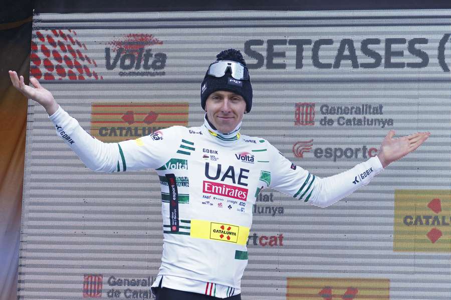 Tadej Pogacar heeft ook de derde etappe van de Ronde van Catalonië gewonnen