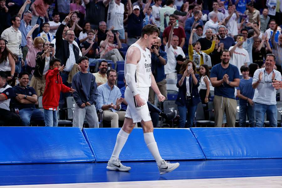 Hezonja, en un partido del Real Madrid Hezonja, en un partido del Real Madrid
