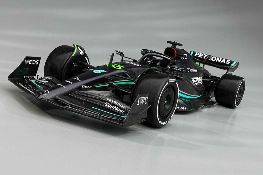 Voici la nouvelle monoplace Mercedes.